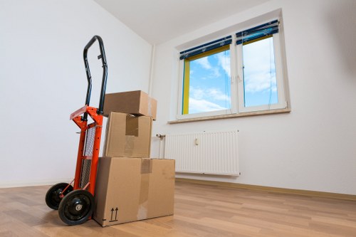 Moving day planning for homes and apartments in Primrose Hill
