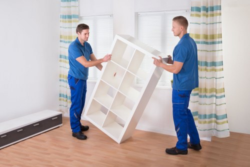 Local moving service near Primrose Hill streets